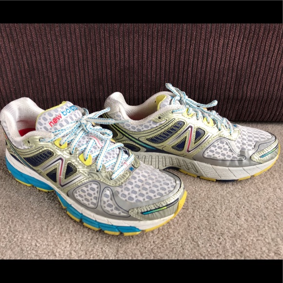 New Balance Shoes - New balance 860 sz 10 running sneaker shoes